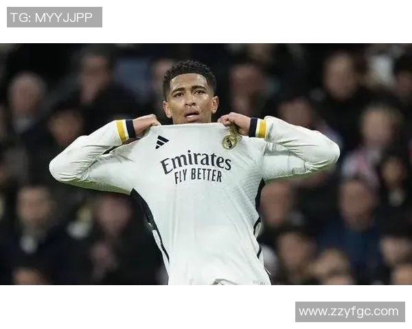 贝林厄姆的崛起之路:从青涩少年到足球巨星的传奇旅程 贝林厄姆的崛起之路:从青涩少年到足球巨星的传奇旅程